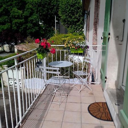 Ancienne Maison Bourgoise Apartment Bollene Bagian luar foto