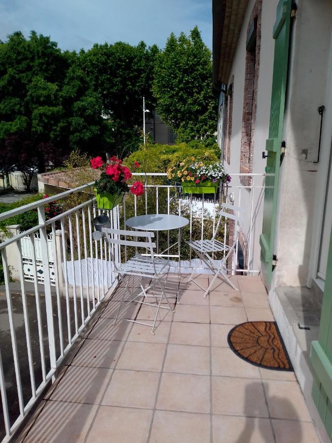 Ancienne Maison Bourgoise Apartment Bollene Bagian luar foto
